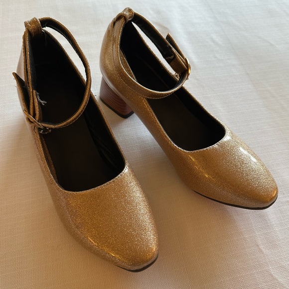 Gold Glitter Bobbie Pumps Size 39 - Picture 3 of 13
